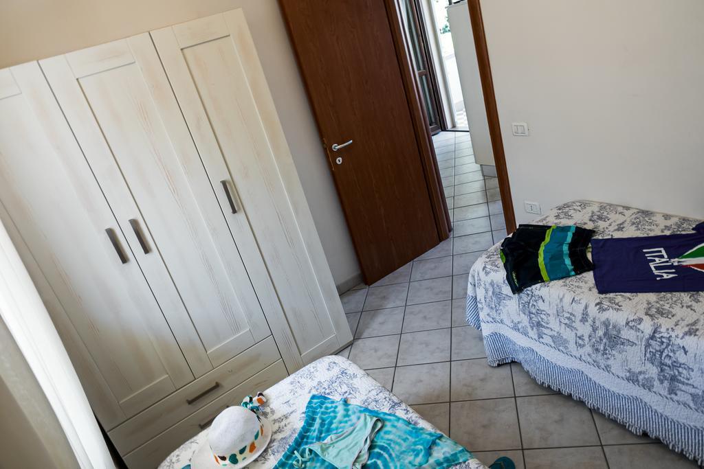 Tina Aparthotel