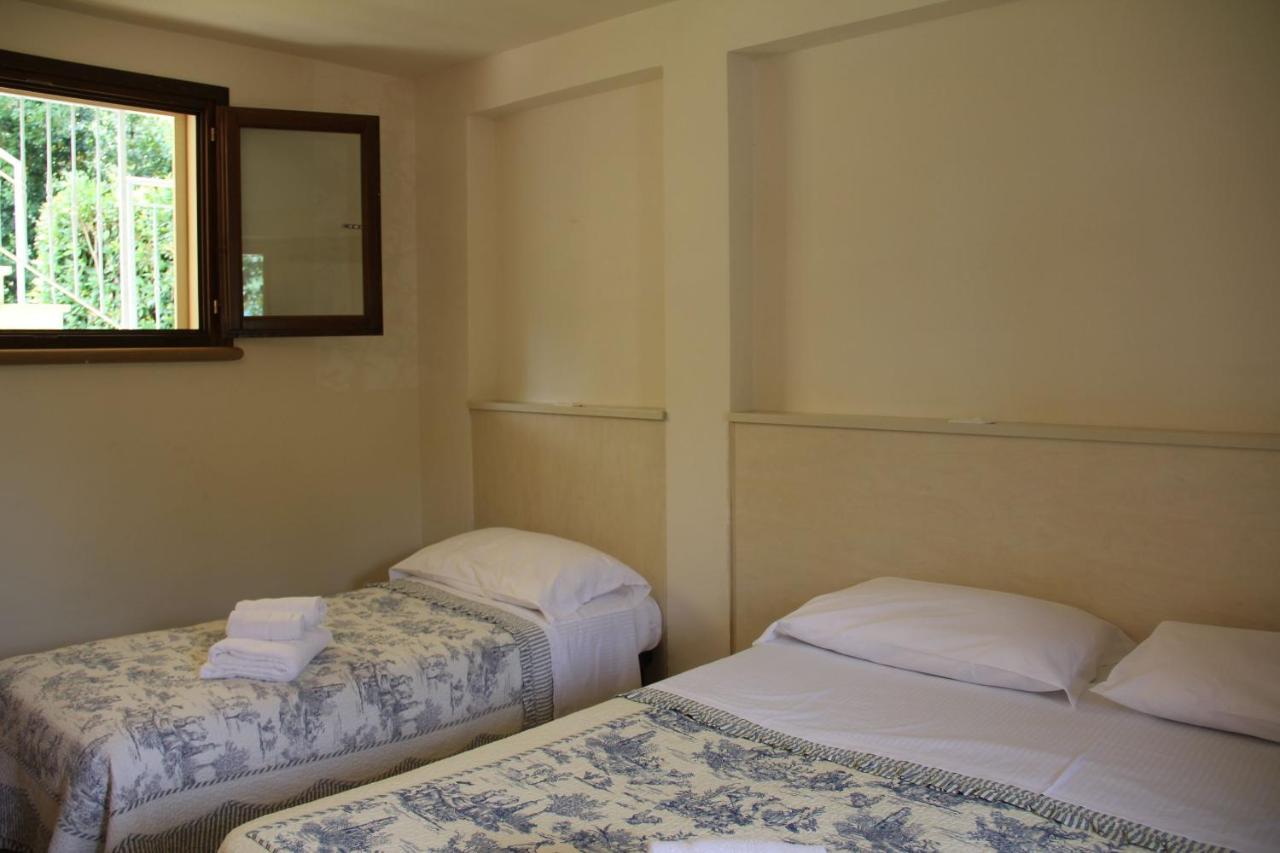 Aparthotel Tina 3*